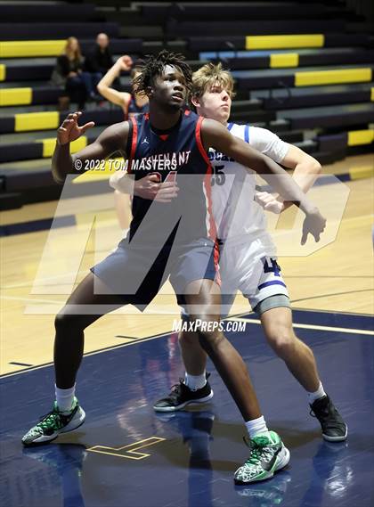 Thumbnail 2 in Lake Norman vs. Covenant Day photogallery.