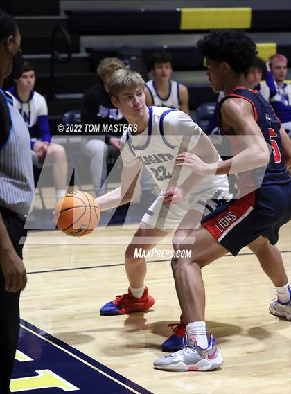 Thumbnail 3 in Lake Norman vs. Covenant Day photogallery.
