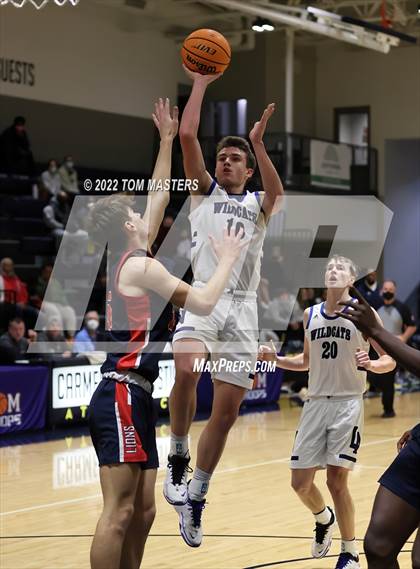 Thumbnail 2 in Lake Norman vs. Covenant Day photogallery.