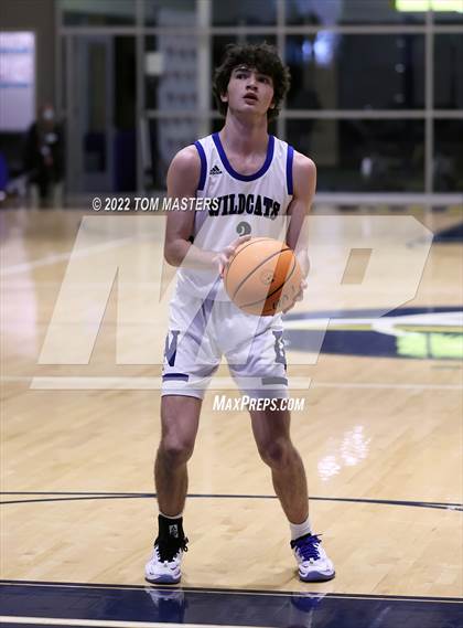 Thumbnail 2 in Lake Norman vs. Covenant Day photogallery.