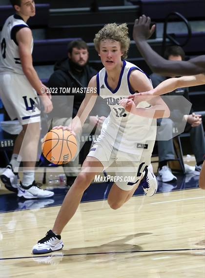 Thumbnail 3 in Lake Norman vs. Covenant Day photogallery.