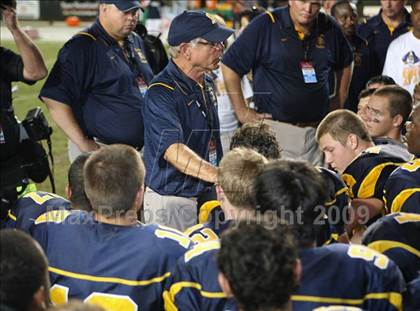 Thumbnail 3 in Byrnes @ Aquinas photogallery.