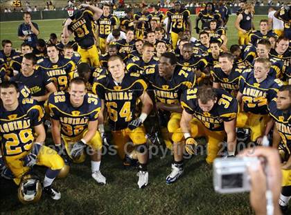Thumbnail 3 in Byrnes @ Aquinas photogallery.
