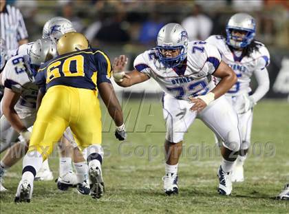 Thumbnail 1 in Byrnes @ Aquinas photogallery.