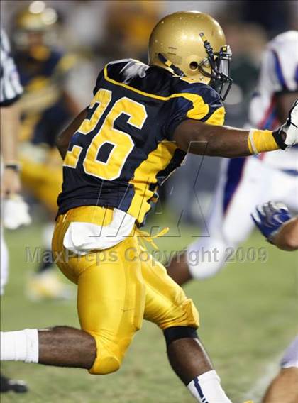 Thumbnail 3 in Byrnes @ Aquinas photogallery.