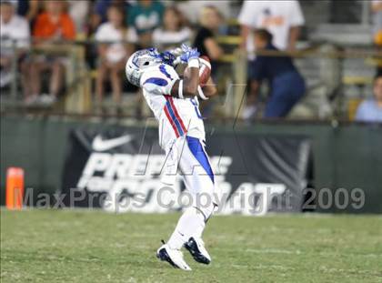 Thumbnail 2 in Byrnes @ Aquinas photogallery.