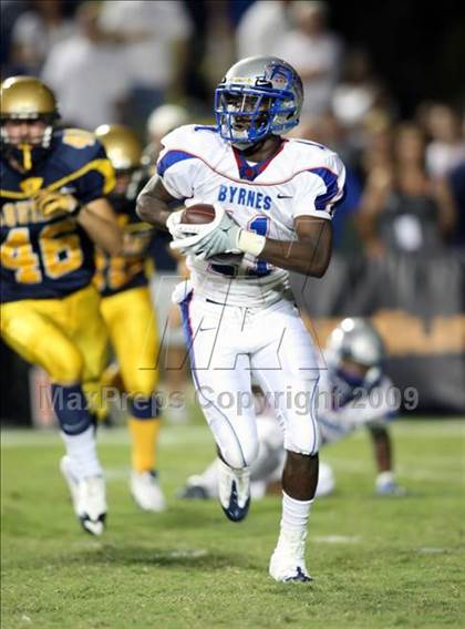Thumbnail 2 in Byrnes @ Aquinas photogallery.