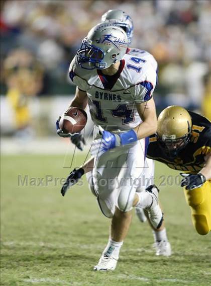 Thumbnail 1 in Byrnes @ Aquinas photogallery.