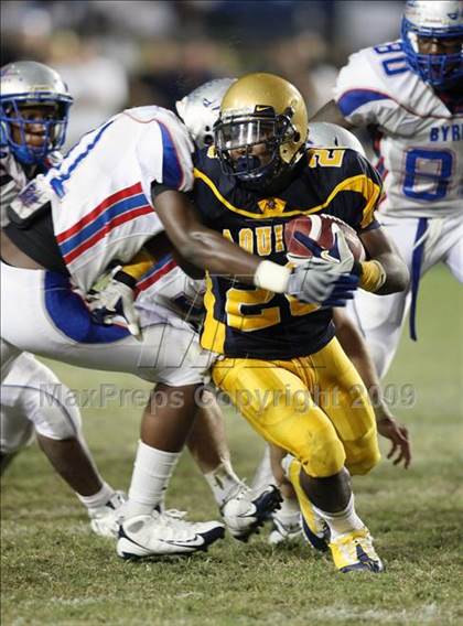 Thumbnail 3 in Byrnes @ Aquinas photogallery.