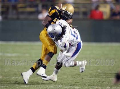Thumbnail 3 in Byrnes @ Aquinas photogallery.