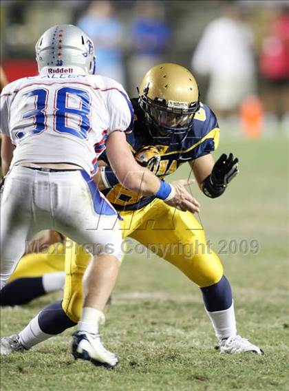Thumbnail 3 in Byrnes @ Aquinas photogallery.