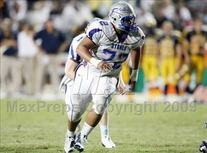Thumbnail 2 in Byrnes @ Aquinas photogallery.