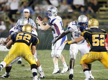 Thumbnail 2 in Byrnes @ Aquinas photogallery.