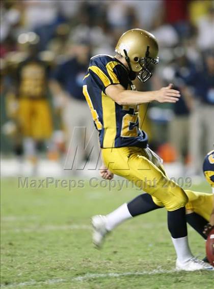 Thumbnail 3 in Byrnes @ Aquinas photogallery.