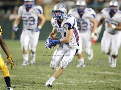 Thumbnail 1 in Byrnes @ Aquinas photogallery.