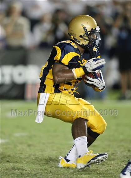 Thumbnail 3 in Byrnes @ Aquinas photogallery.