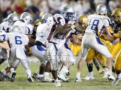 Thumbnail 3 in Byrnes @ Aquinas photogallery.