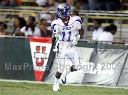 Thumbnail 2 in Byrnes @ Aquinas photogallery.