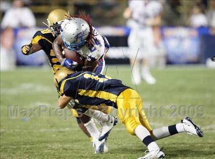 Thumbnail 3 in Byrnes @ Aquinas photogallery.