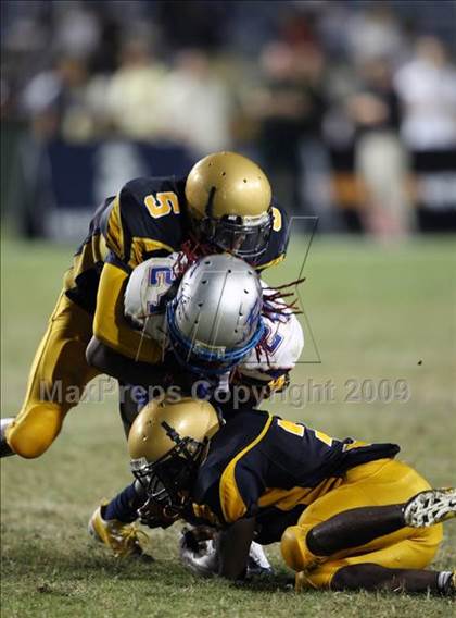 Thumbnail 1 in Byrnes @ Aquinas photogallery.