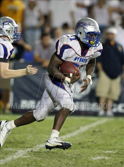 Thumbnail 1 in Byrnes @ Aquinas photogallery.