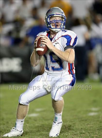Thumbnail 2 in Byrnes @ Aquinas photogallery.