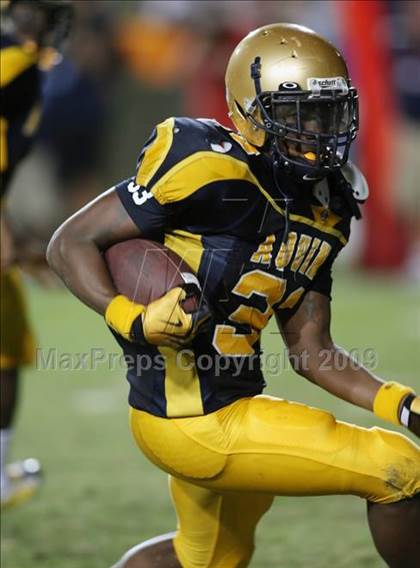 Thumbnail 3 in Byrnes @ Aquinas photogallery.