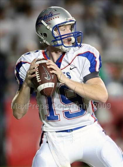 Thumbnail 2 in Byrnes @ Aquinas photogallery.