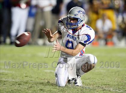 Thumbnail 1 in Byrnes @ Aquinas photogallery.