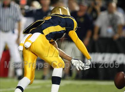 Thumbnail 3 in Byrnes @ Aquinas photogallery.