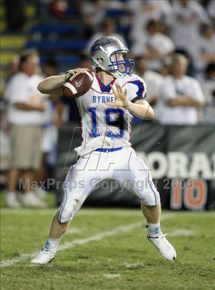 Thumbnail 2 in Byrnes @ Aquinas photogallery.