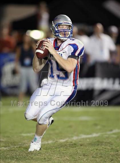 Thumbnail 3 in Byrnes @ Aquinas photogallery.