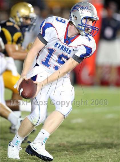 Thumbnail 1 in Byrnes @ Aquinas photogallery.