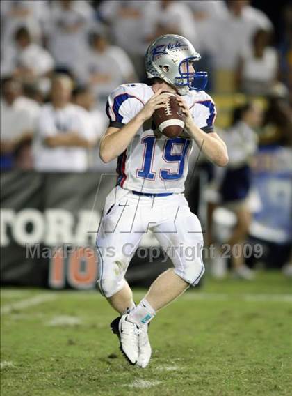 Thumbnail 3 in Byrnes @ Aquinas photogallery.