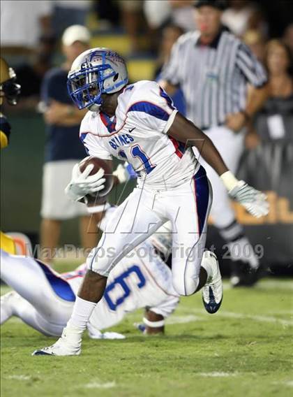 Thumbnail 3 in Byrnes @ Aquinas photogallery.