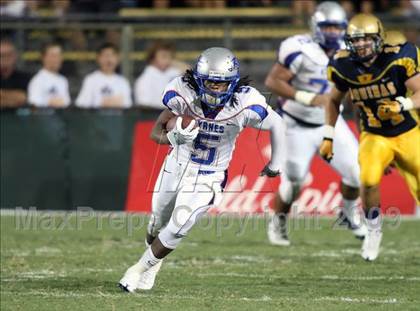 Thumbnail 3 in Byrnes @ Aquinas photogallery.