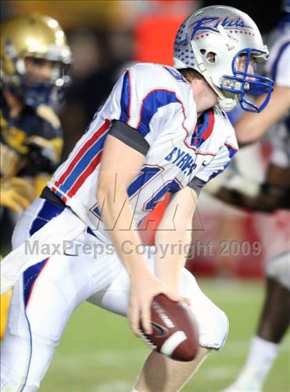 Thumbnail 2 in Byrnes @ Aquinas photogallery.