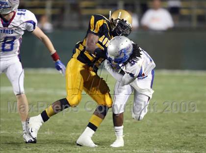 Thumbnail 2 in Byrnes @ Aquinas photogallery.