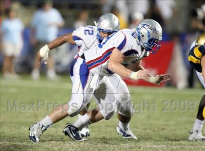 Thumbnail 3 in Byrnes @ Aquinas photogallery.