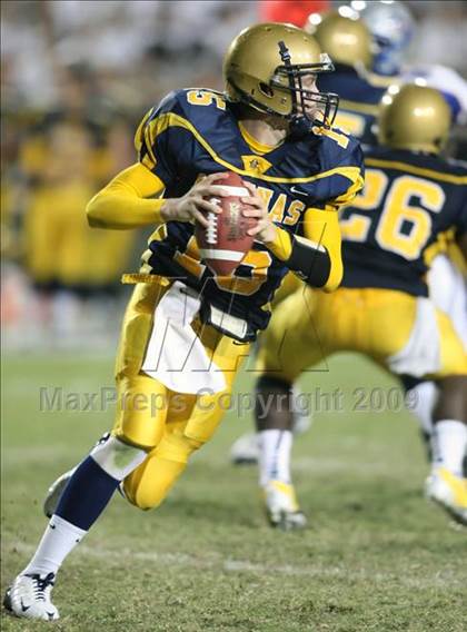 Thumbnail 3 in Byrnes @ Aquinas photogallery.