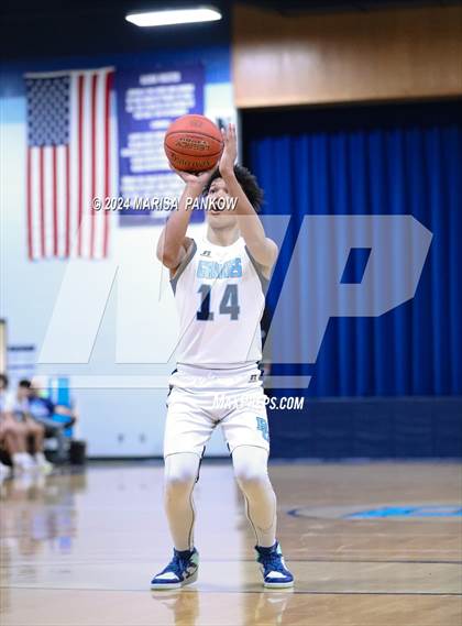 Thumbnail 3 in Bishop Grimes vs Bishop Ludden photogallery.