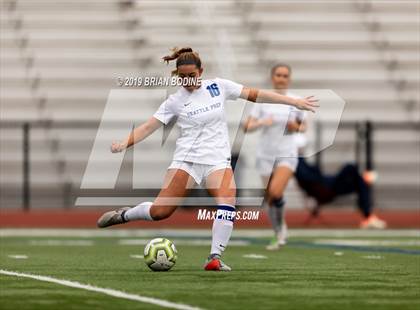 Thumbnail 1 in Seattle Prep @ Eastside Catholic photogallery.