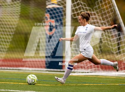Thumbnail 2 in Seattle Prep @ Eastside Catholic photogallery.