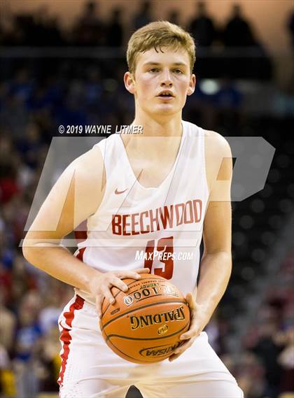 Thumbnail 1 in Cooper vs Beechwood (KHSAA Ninth Region) photogallery.