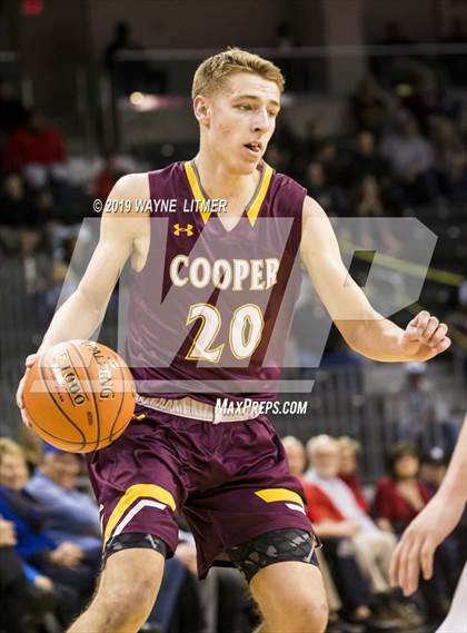 Thumbnail 2 in Cooper vs Beechwood (KHSAA Ninth Region) photogallery.