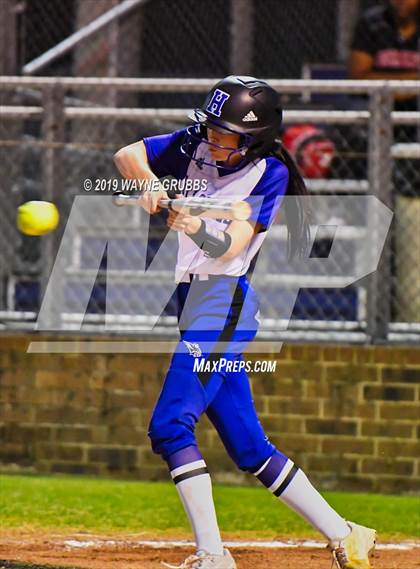 Thumbnail 1 in Marshall @ Hallsville photogallery.