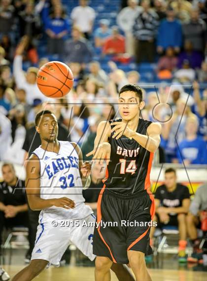 Thumbnail 3 in Davis vs. Federal Way (WIAA 4A Final) photogallery.