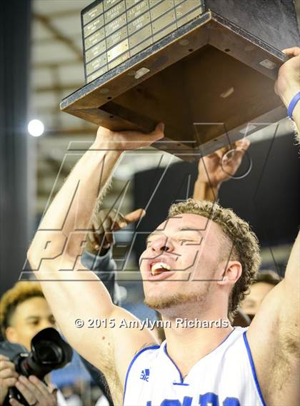 Thumbnail 2 in Davis vs. Federal Way (WIAA 4A Final) photogallery.