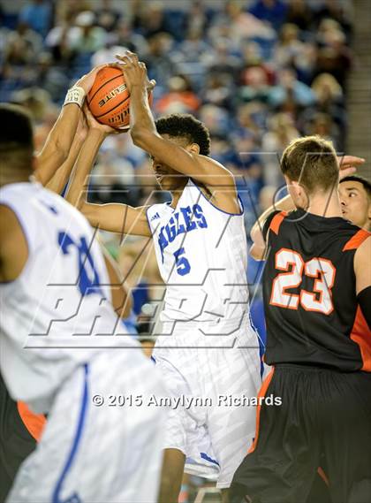 Thumbnail 2 in Davis vs. Federal Way (WIAA 4A Final) photogallery.