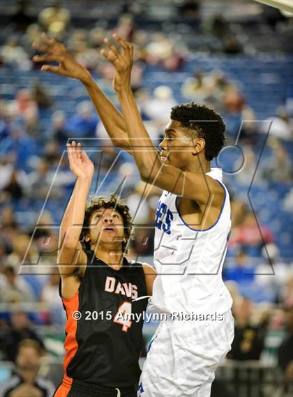 Thumbnail 3 in Davis vs. Federal Way (WIAA 4A Final) photogallery.